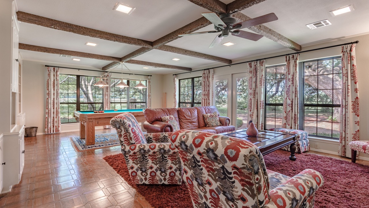 Photo of Livingroom in Waco