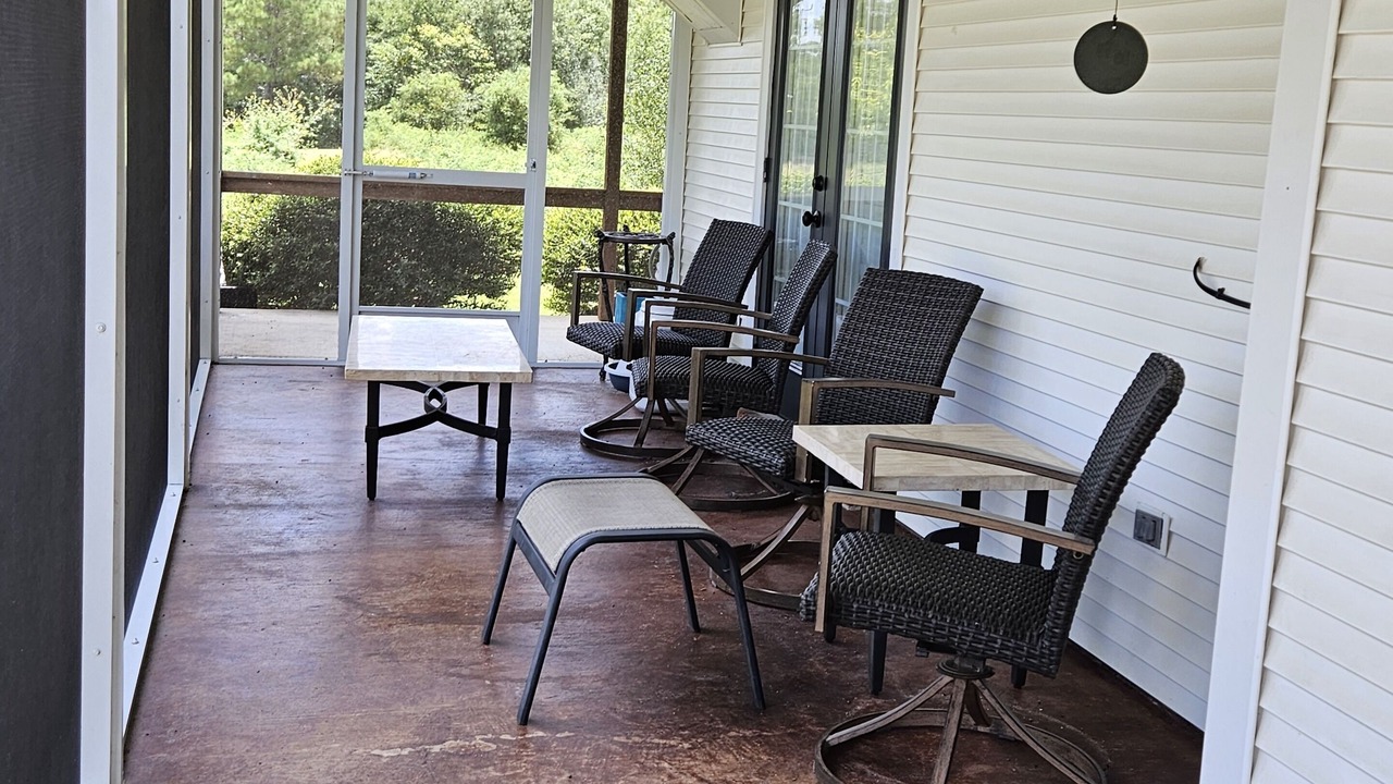 Photo of Patio Balcony in Wellborn