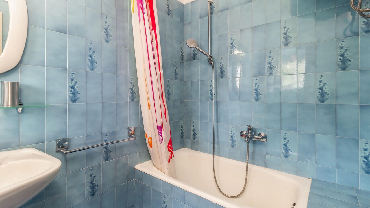 Photo of Bathroom in Ika