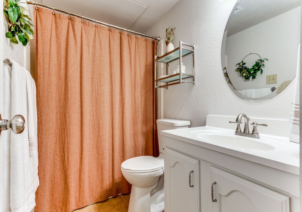 Photo of Bathroom in Allen