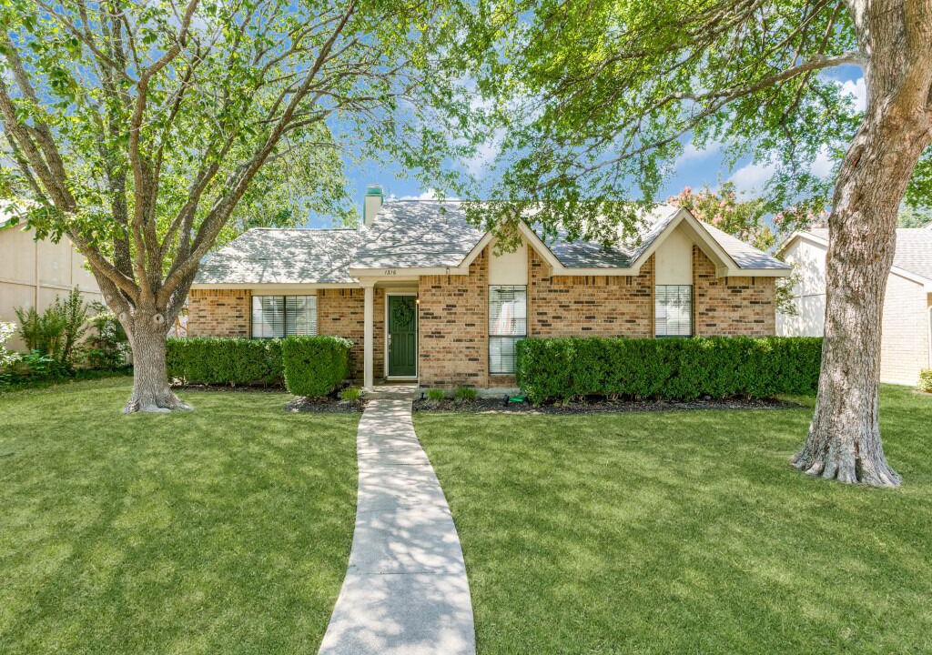 Photo of Outdoor in Allen
