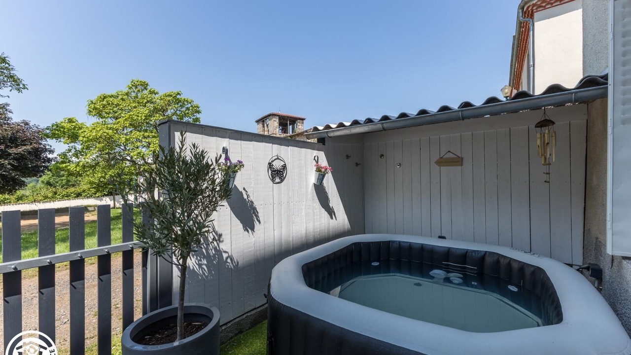 Photo of Patio Balcony in Estandeuil