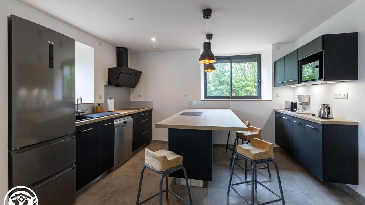Photo of Kitchen in Charbonnieres-les-Varennes