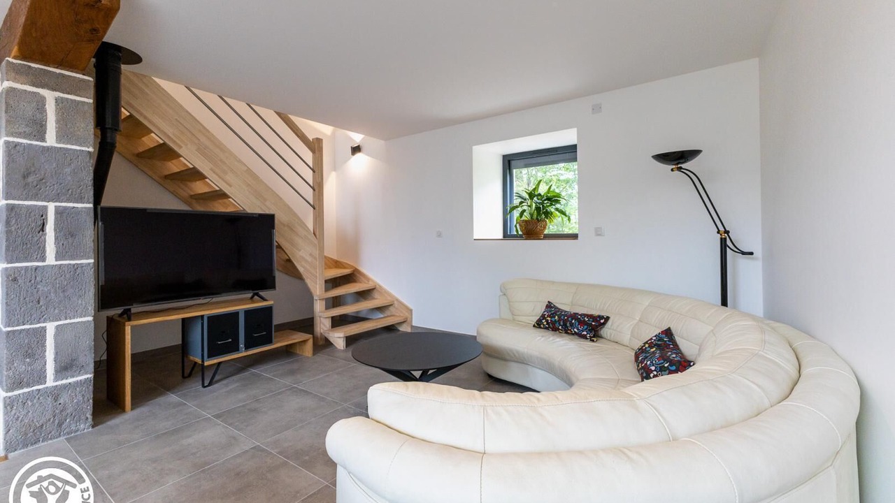 Photo of Livingroom in Charbonnieres-les-Varennes
