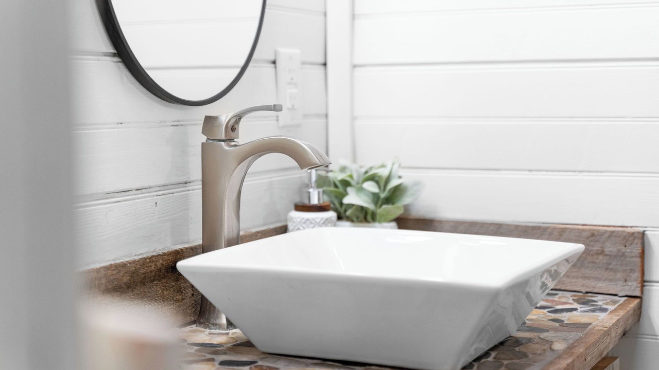 Photo of Bathroom in Marshall