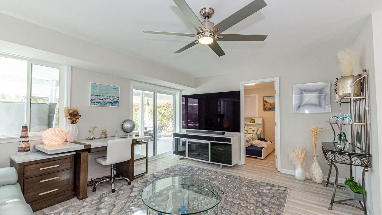 Photo of Livingroom in Gainesville