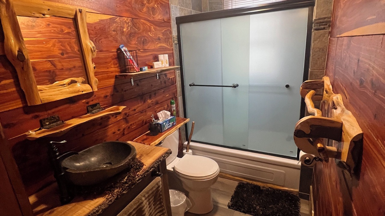 Photo of Bathroom in Havana