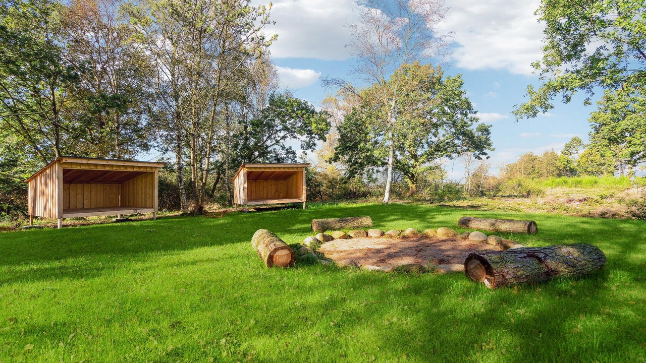 Photo of Others in Hojslev