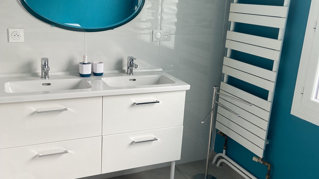 Photo of Bathroom in Aiguerelles