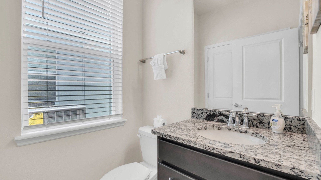 Photo of Bathroom in Davenport