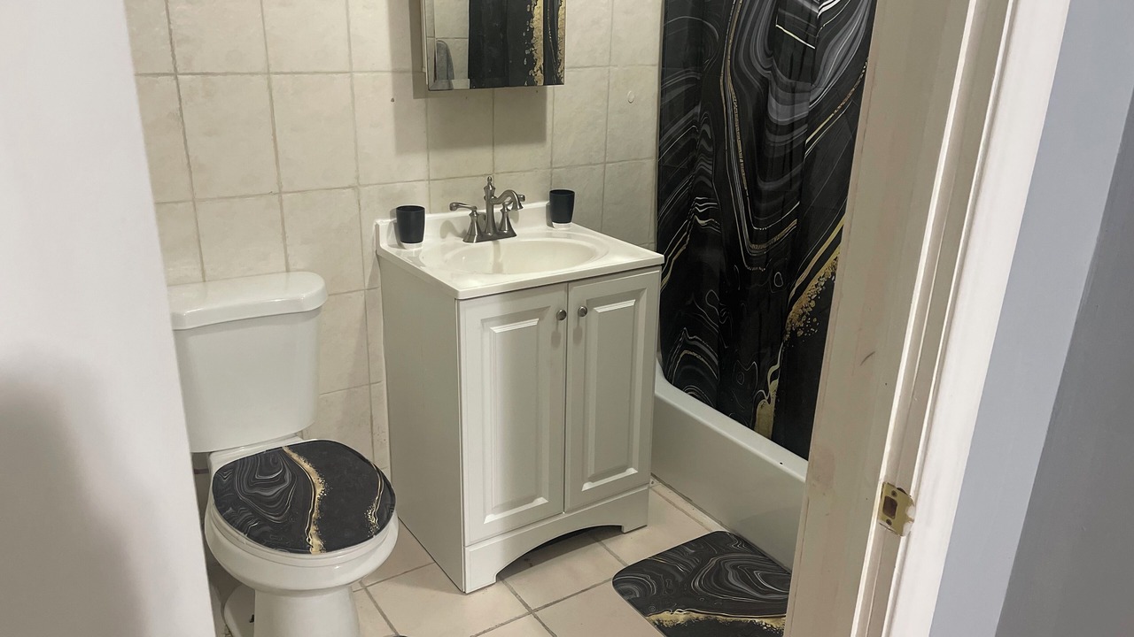 Photo of Bathroom in Wingate