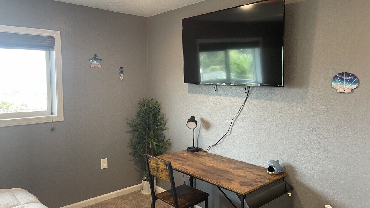 Photo of Bedroom in Smith River