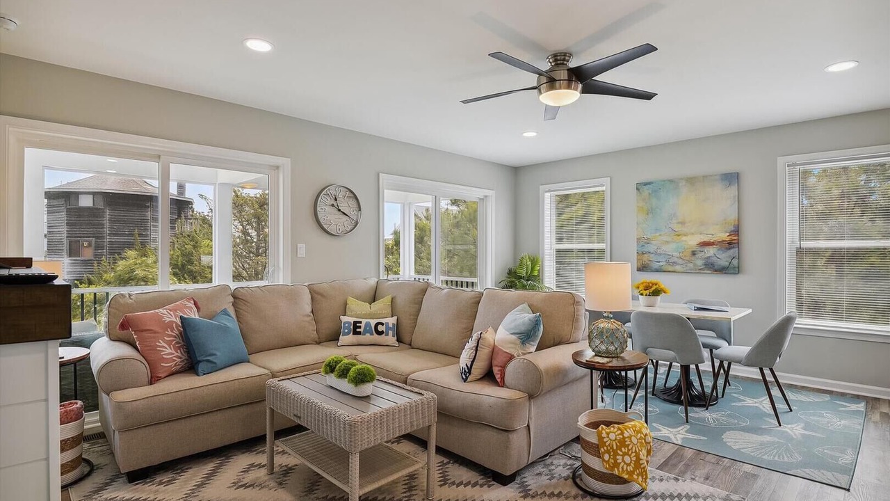 Photo of Livingroom in Broadkill Beach