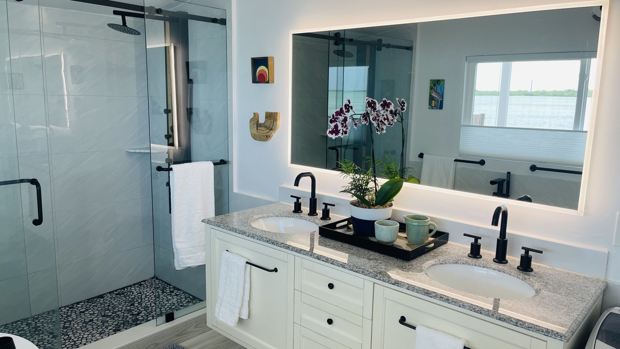 Photo of Bathroom in Bay Point