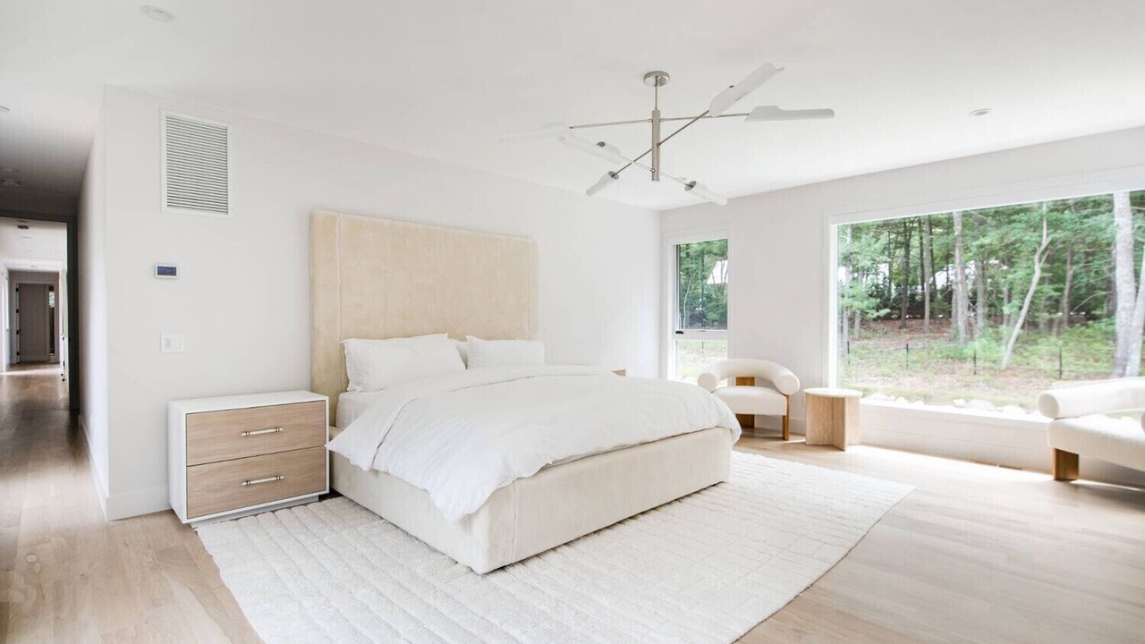 Photo of Bedroom in Northwest Harbor