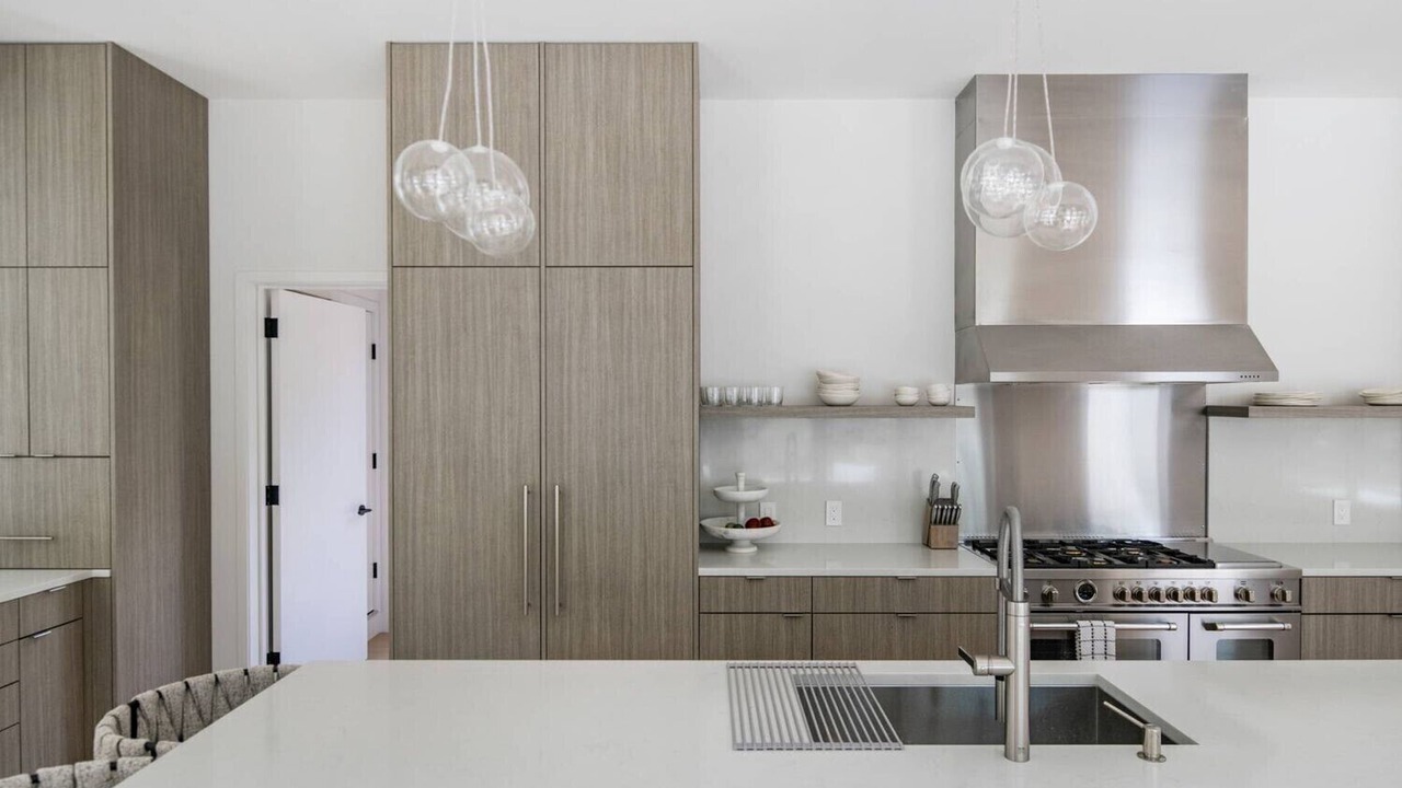 Photo of Kitchen in Northwest Harbor