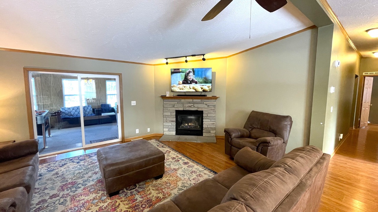 Photo of Livingroom in Spring Brook