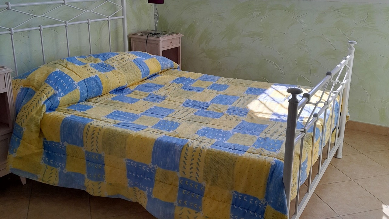 Photo of Bedroom in Port-Saint-Louis-du-Rhone