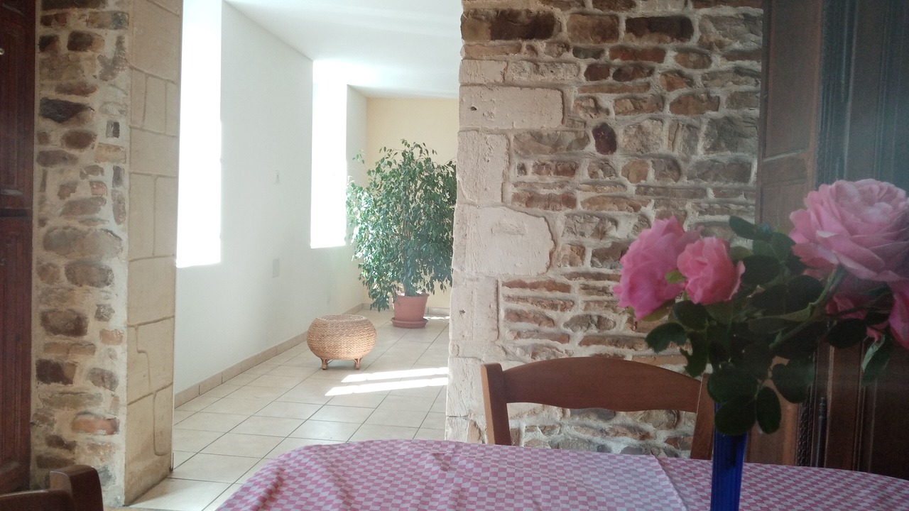 Photo of Others in Le Cercueil