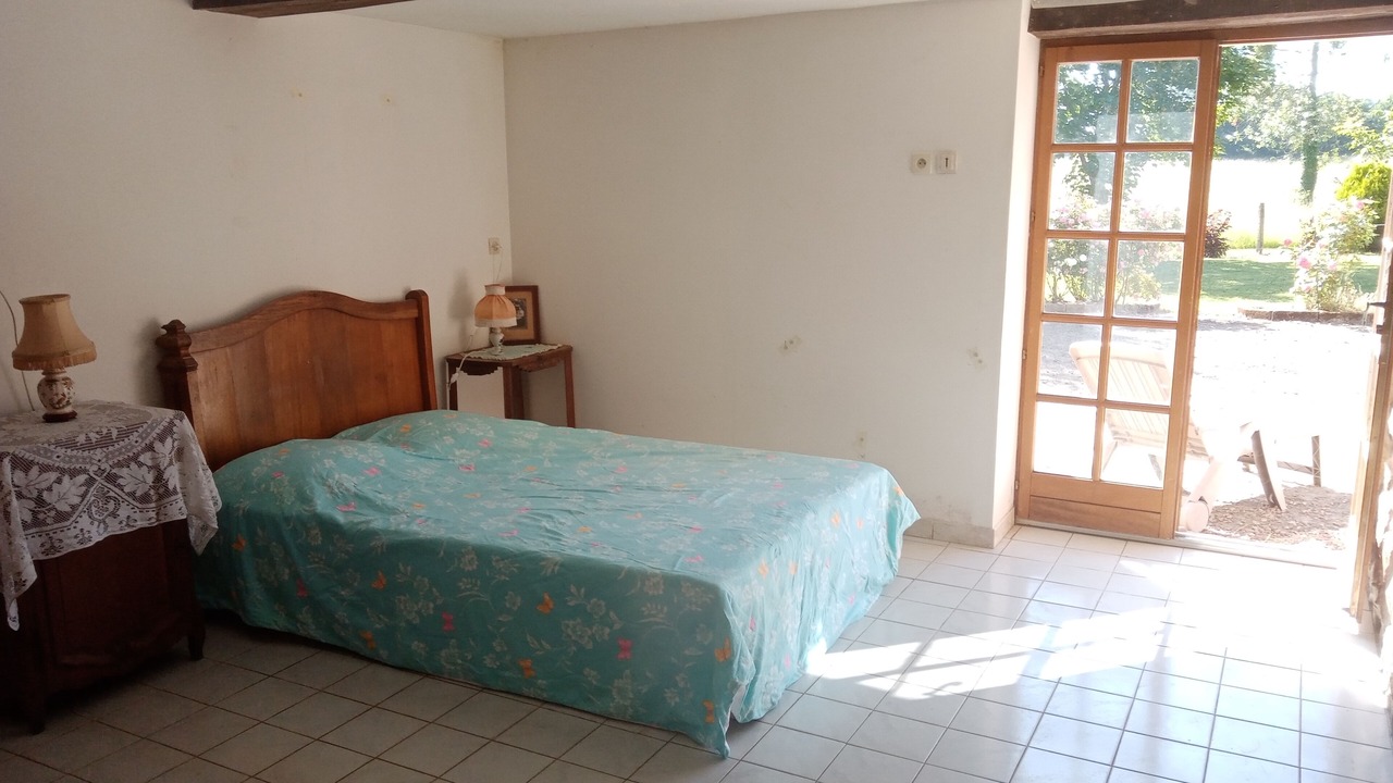 Photo of Bedroom in Le Cercueil