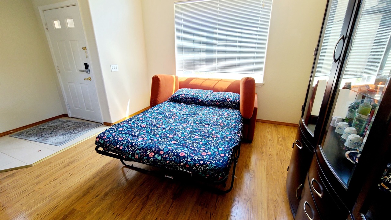 Photo of Bedroom in Bull Mountain