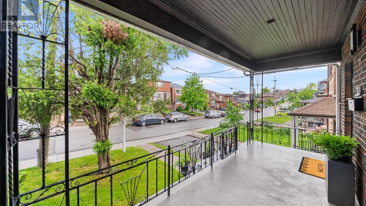 Photo of Outdoor in Oakwood Village