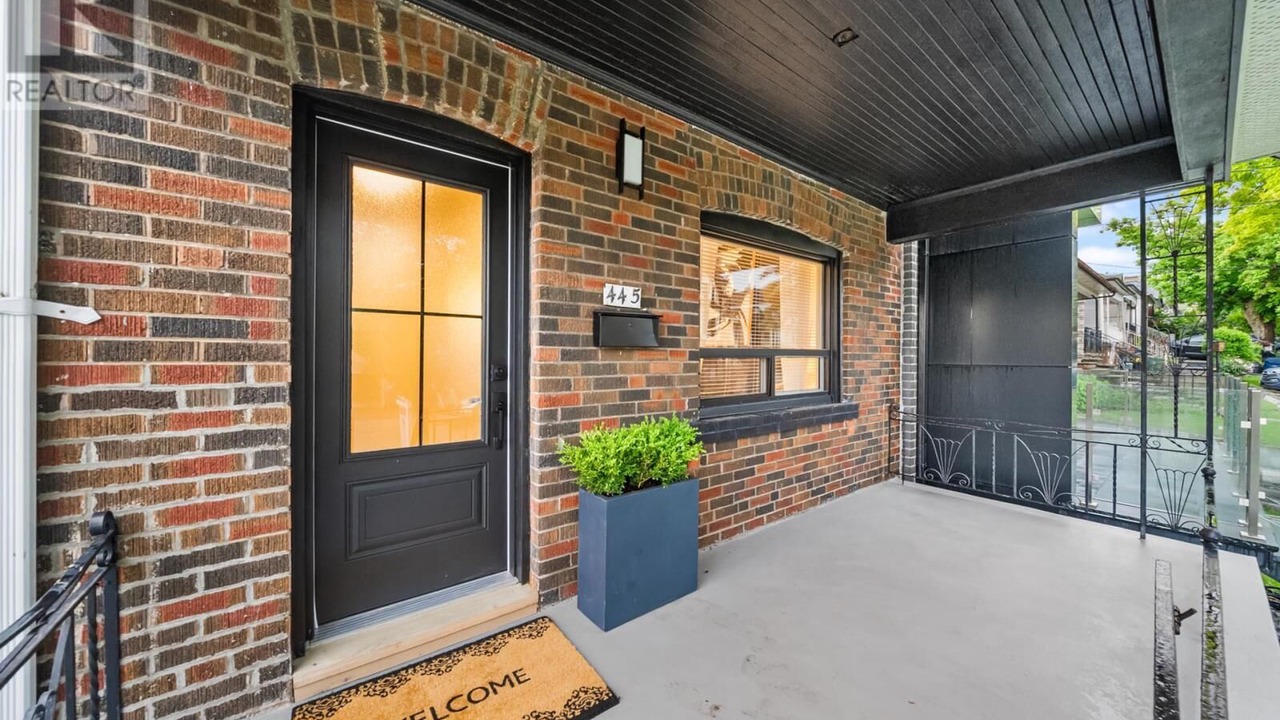 Photo of Outdoor in Oakwood Village