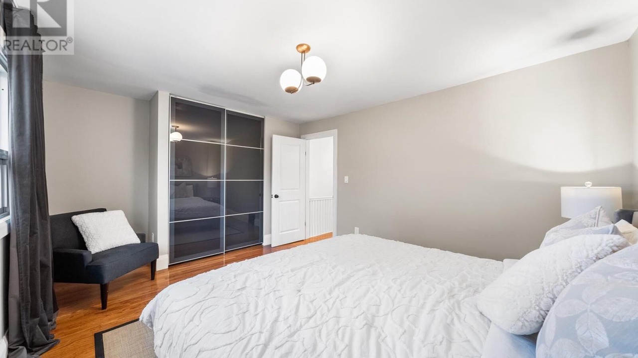 Photo of Bedroom in Oakwood Village