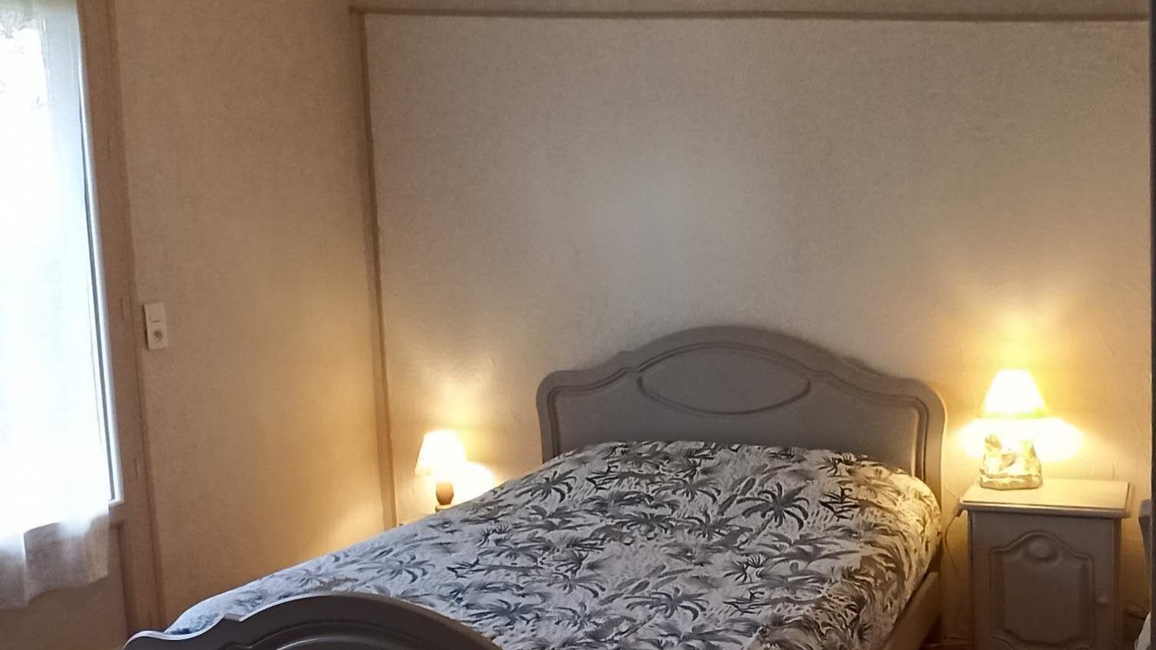 Photo of Bedroom in Parentis-en-Born