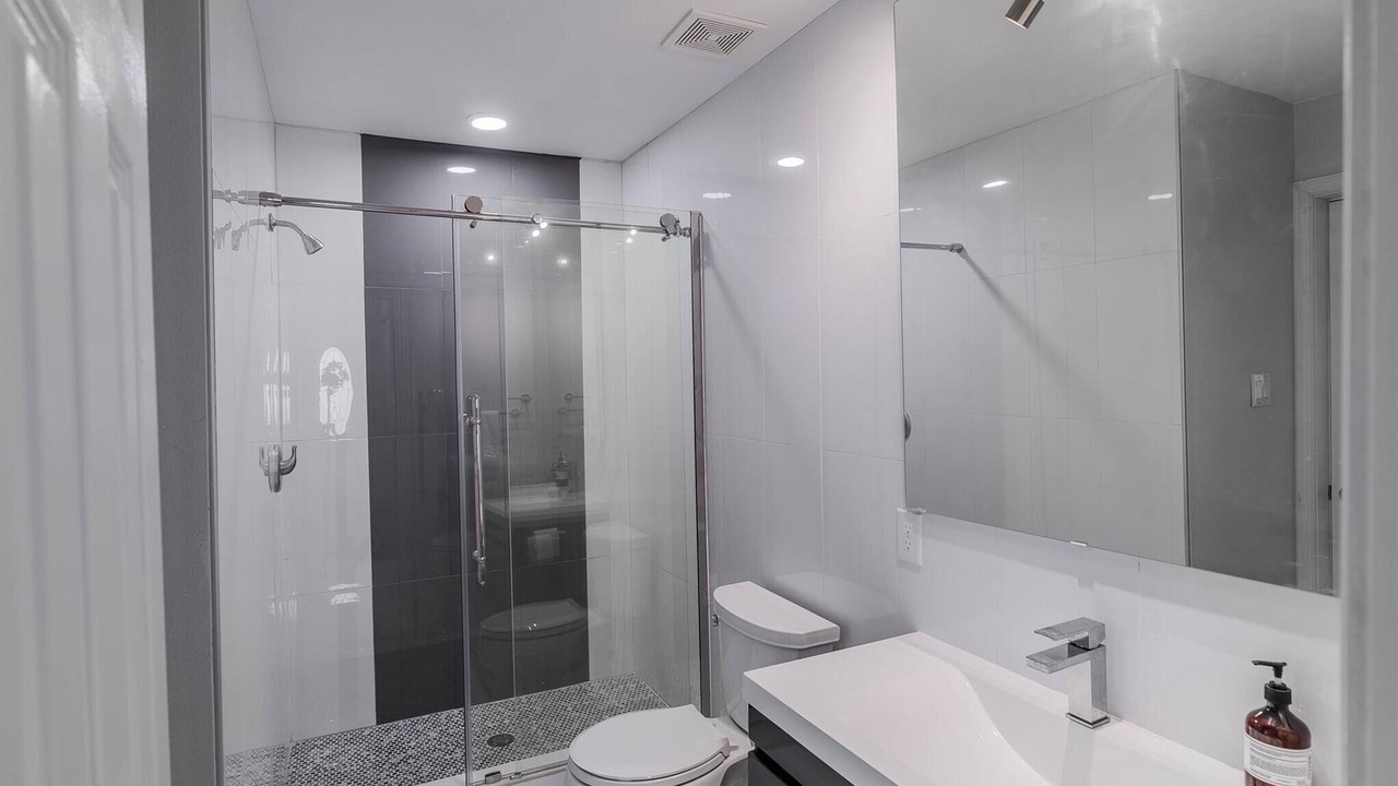 Photo of Bathroom in Rockwall