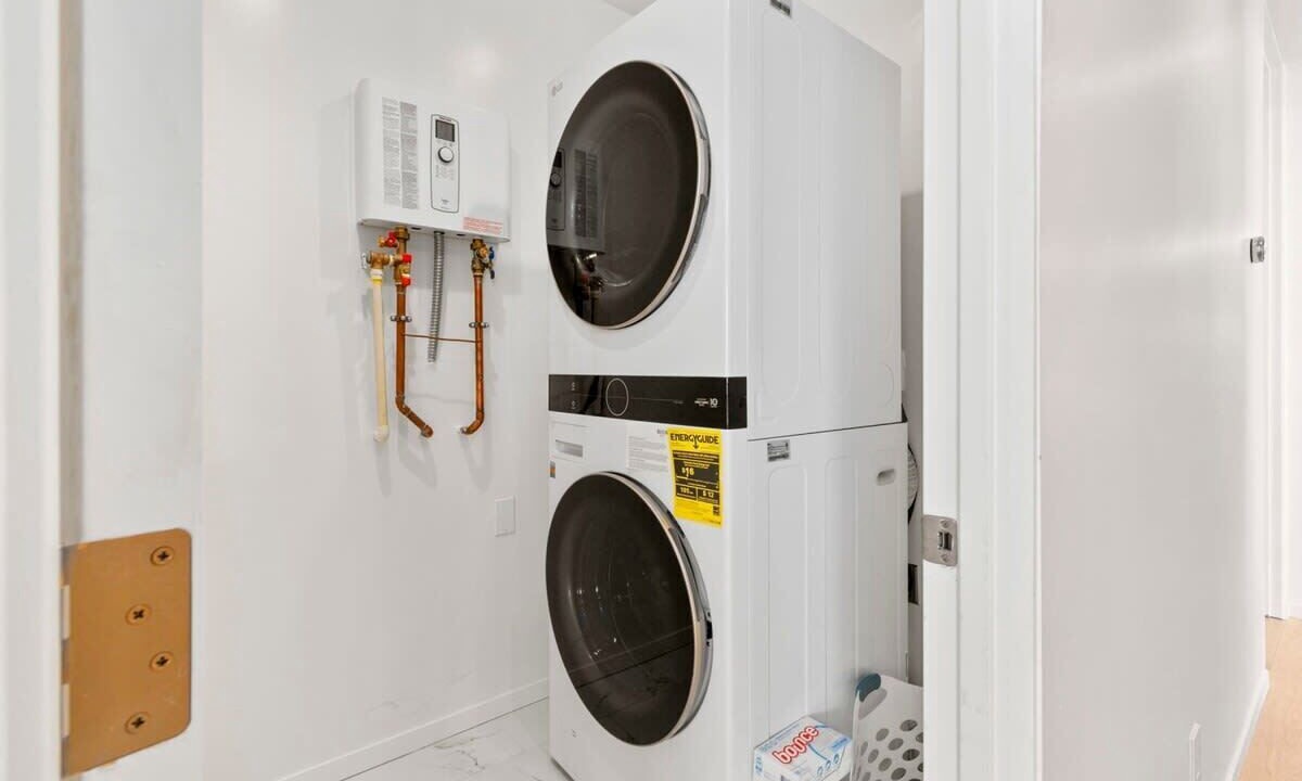 Photo of Bedroom in Moss Beach