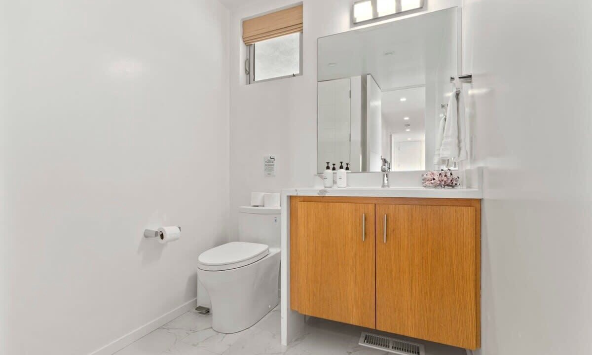 Photo of Bedroom in Moss Beach