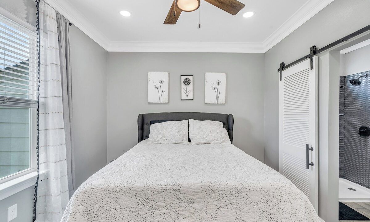Photo of Bedroom in Saint Rose