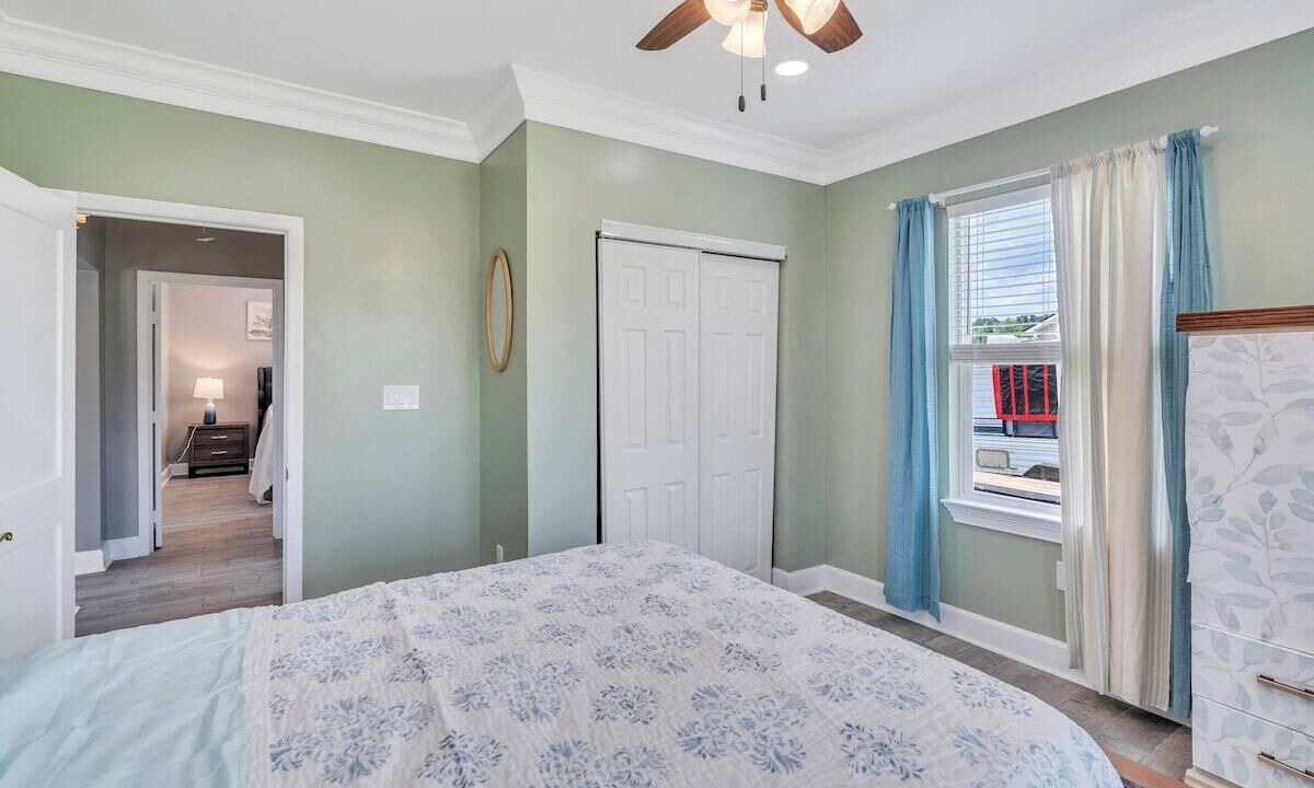 Photo of Bedroom in Saint Rose