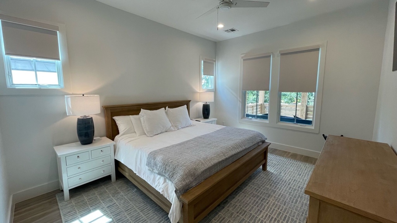 Photo of Bedroom in Carlton Landing