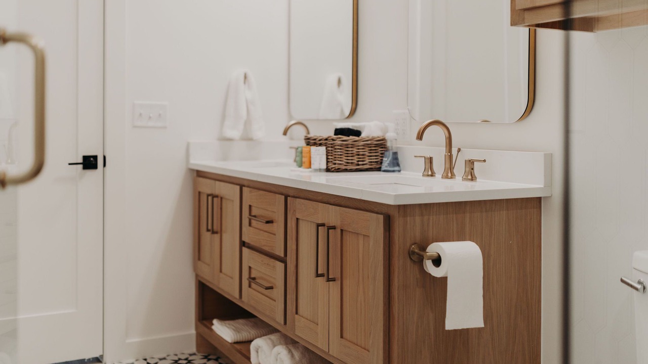 Photo of Bathroom in Carlton Landing