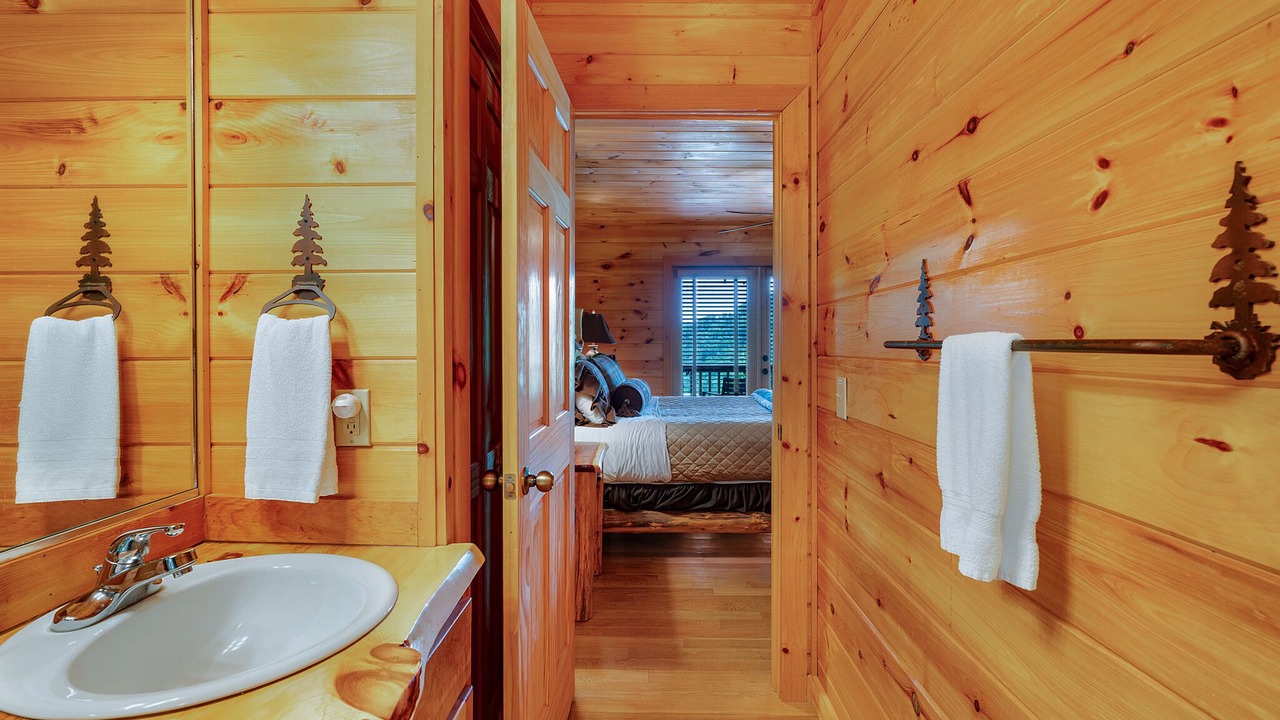 Photo of Bathroom in Necowa Cove