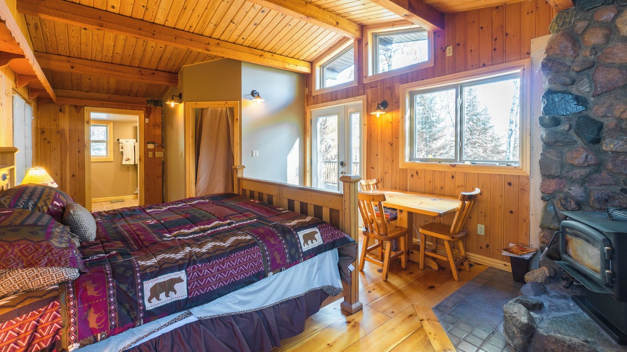 Photo of Bedroom in Sioux Narrows Nestor Falls