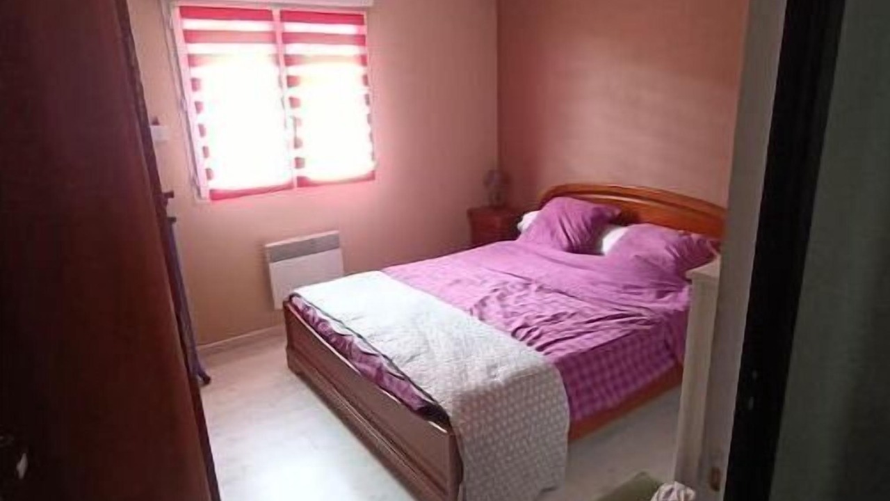 Photo of Bedroom in Estree-Blanche
