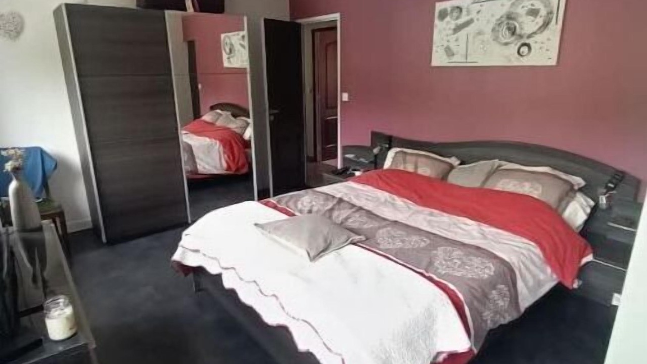 Photo of Bedroom in Estree-Blanche
