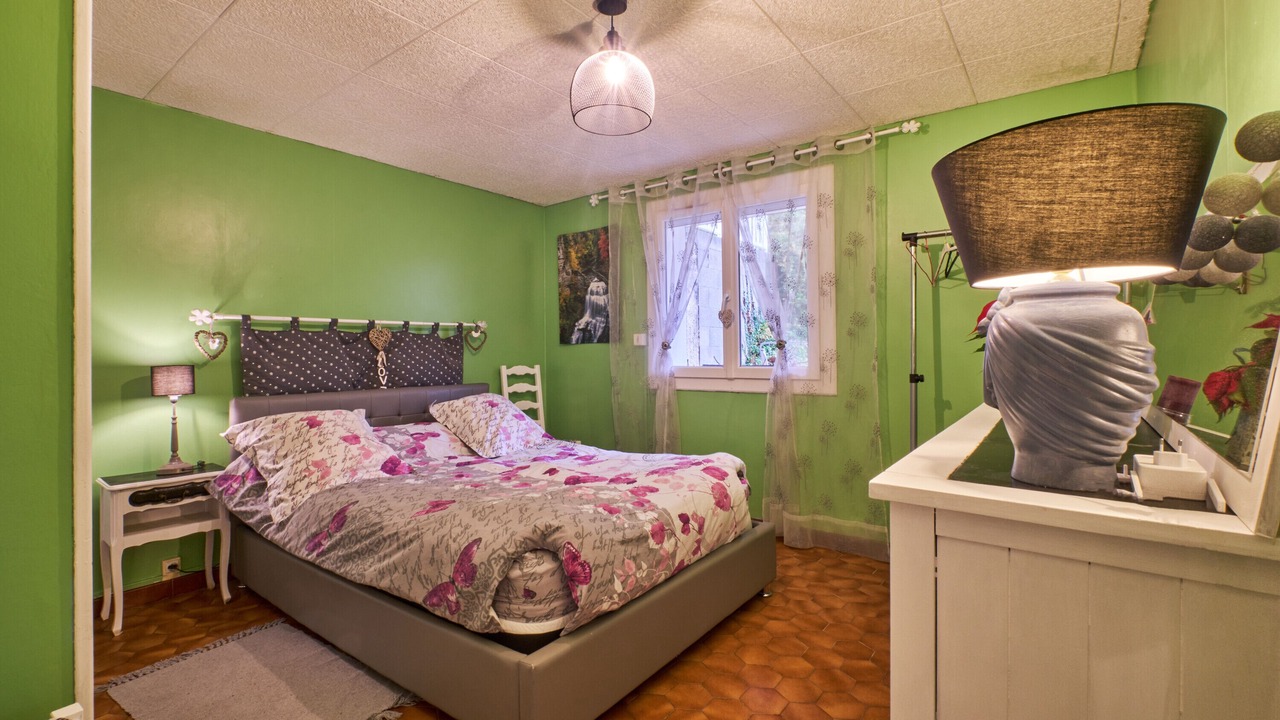 Photo of Bedroom in Saint-Victor-de-Cessieu