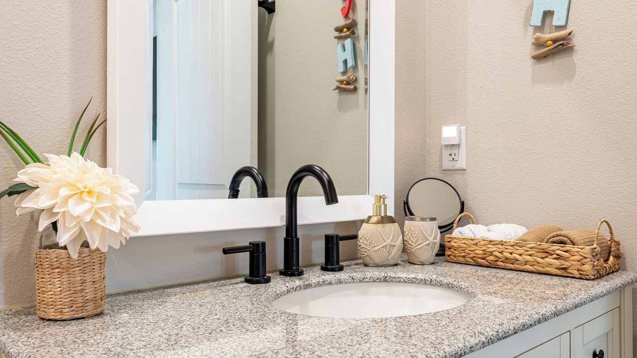 Photo of Bathroom in Port Bolivar