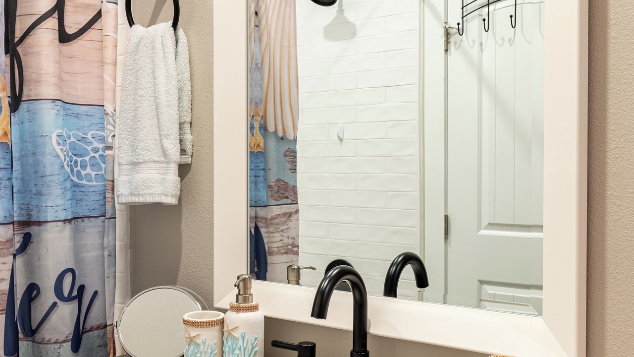 Photo of Bathroom in Port Bolivar
