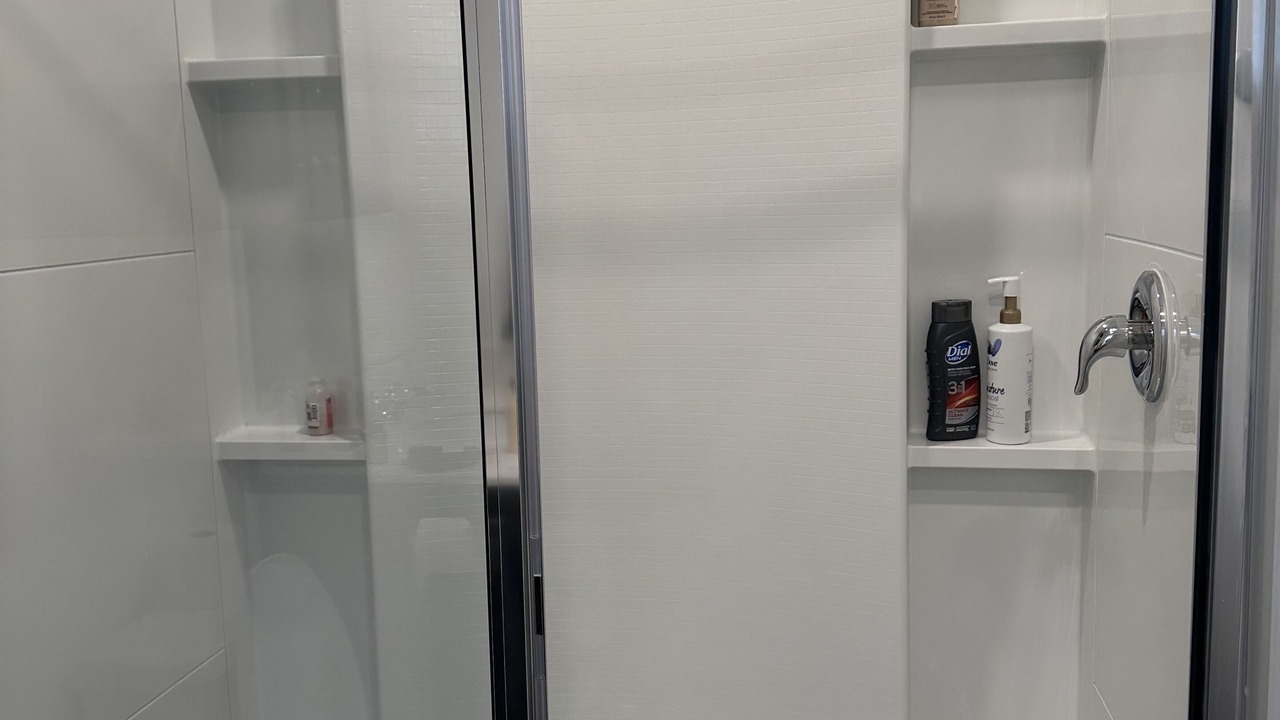 Photo of Bathroom in Del Valle