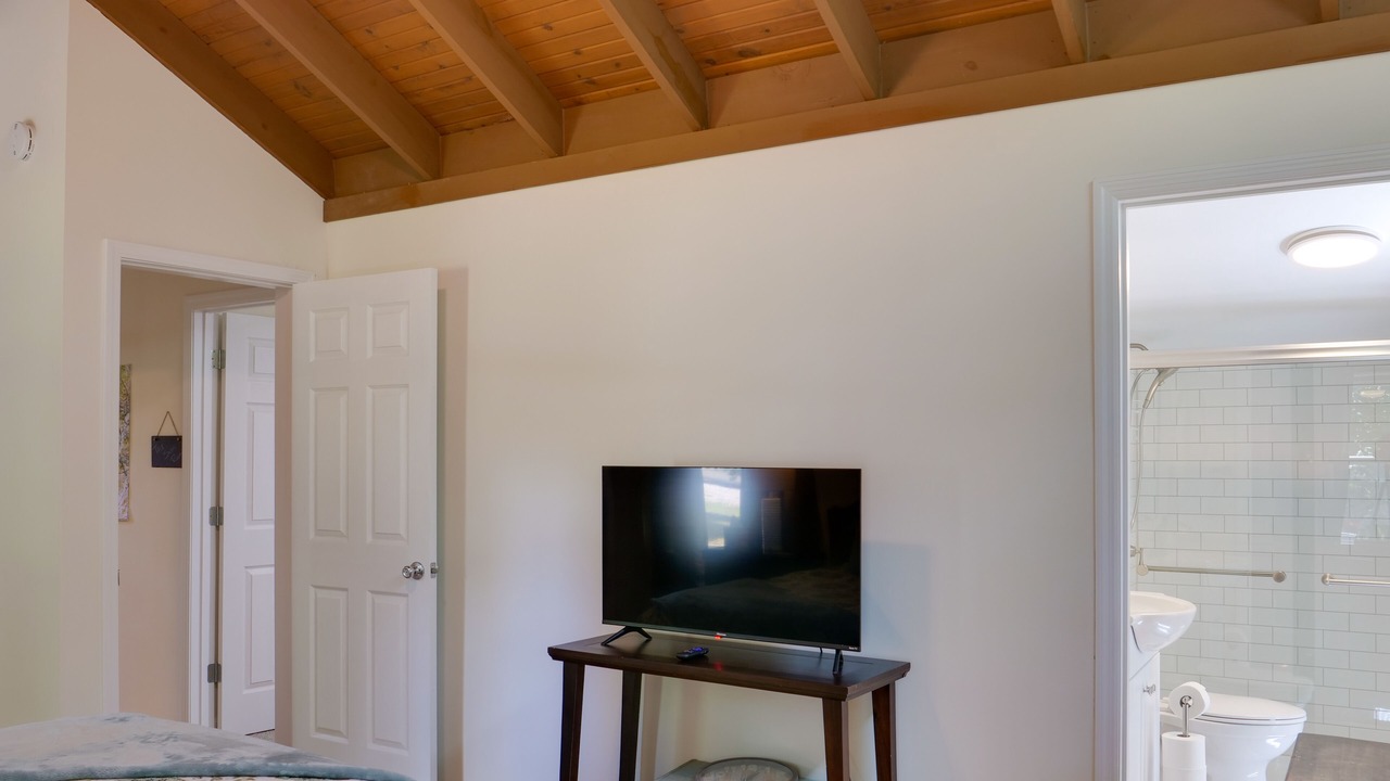 Photo of Bedroom in Tullahoma