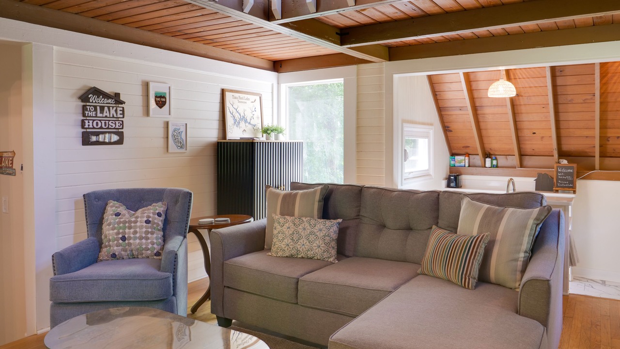 Photo of Livingroom in Tullahoma