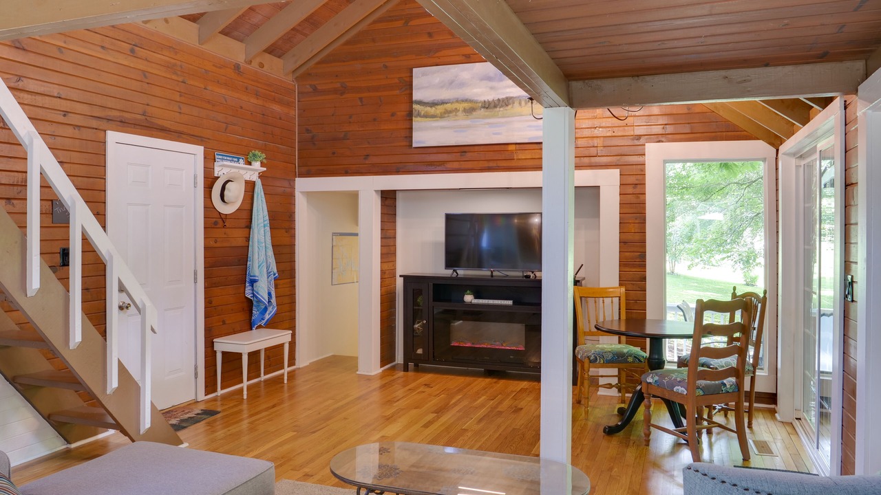 Photo of Livingroom in Tullahoma