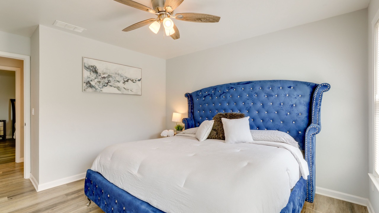 Photo of Bedroom in Pittsburgh