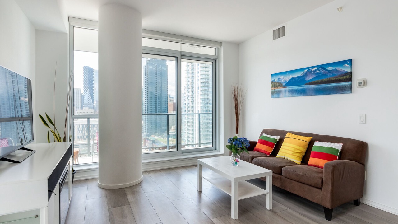 Photo of Livingroom in Downtown Calgary