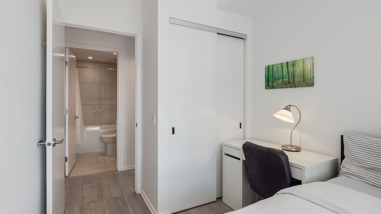 Photo of Bedroom in Downtown Calgary
